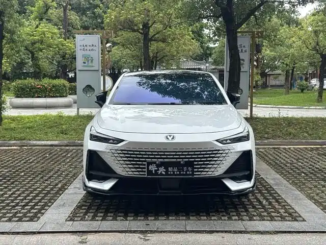 Changan UNI-V — миниатюра 2