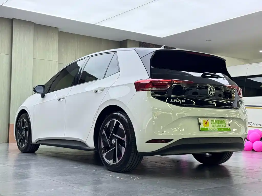 Volkswagen ID.3 — миниатюра 6