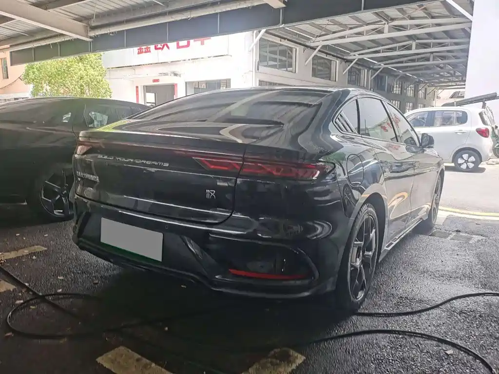 BYD Han — миниатюра 8
