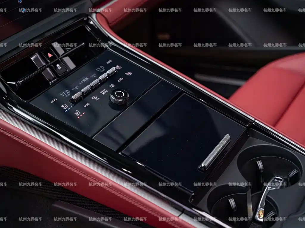 Porsche Panamera — миниатюра 19