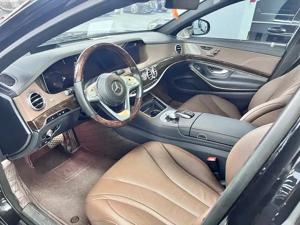 Mercedes-Benz S-Class — миниатюра 4