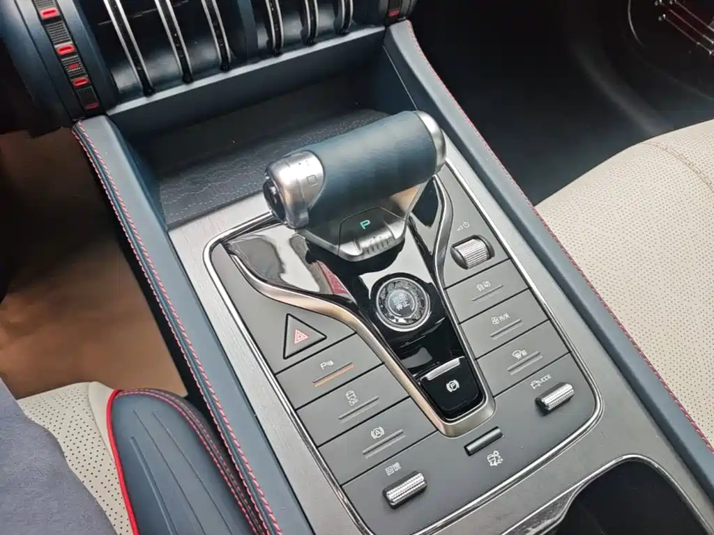 BYD Yuan Plus — миниатюра 14