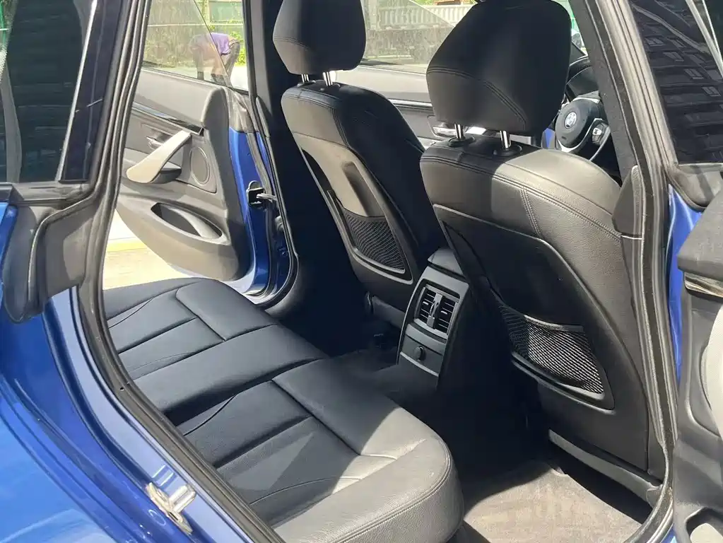 BMW 3 Series GT — миниатюра 6