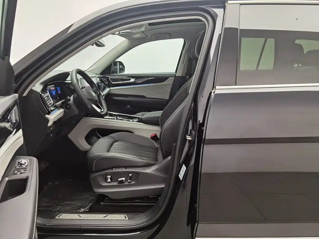 Volkswagen Teramont — миниатюра 10
