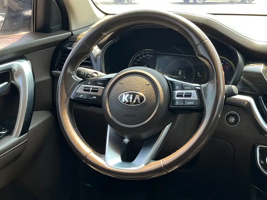 Kia Sportage — миниатюра 11