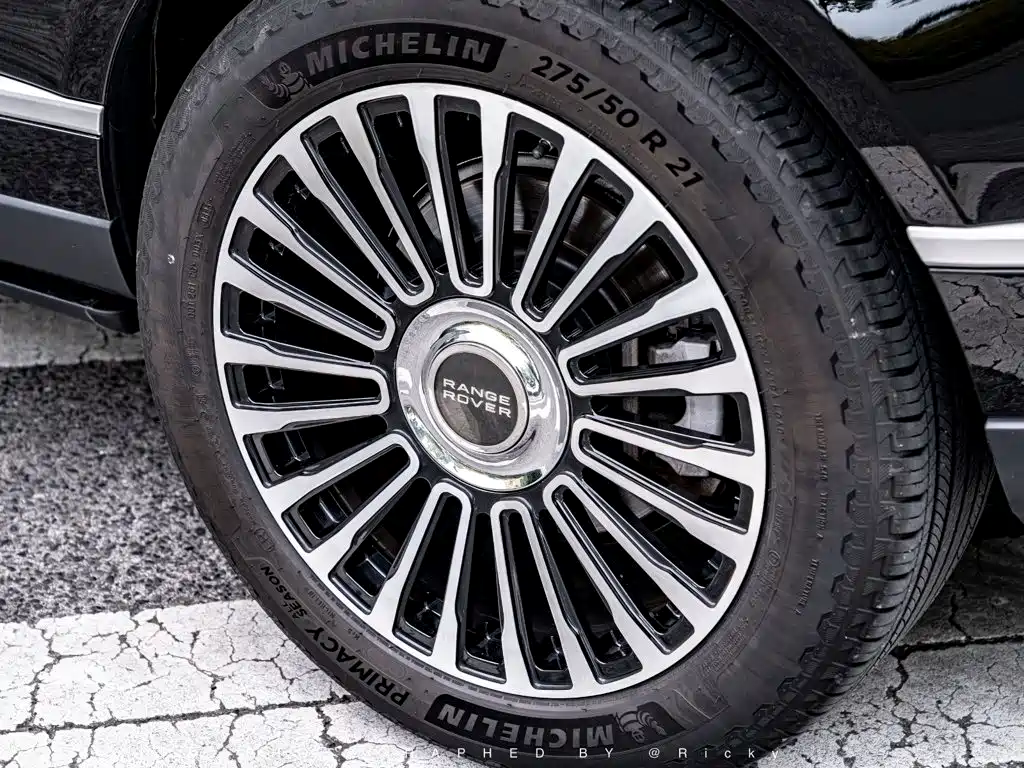 Land Rover Range Rover — миниатюра 14