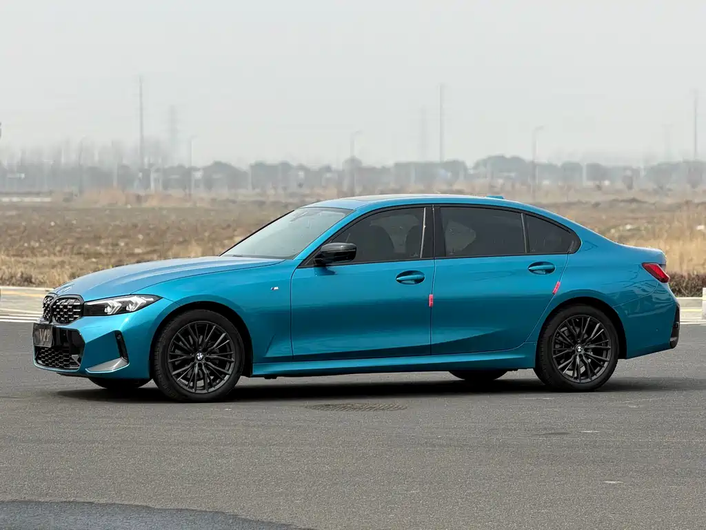 BMW 3 Series 2023