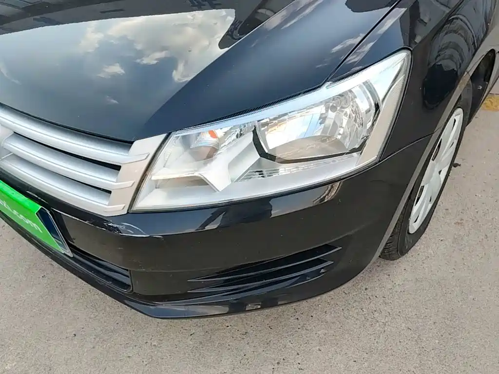 Volkswagen Santana — миниатюра 24
