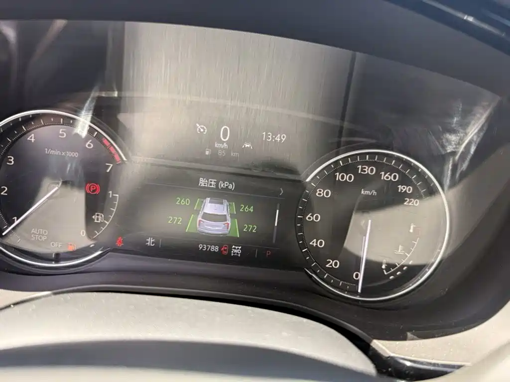 Cadillac XT6 2022 2.0T мест Luxury