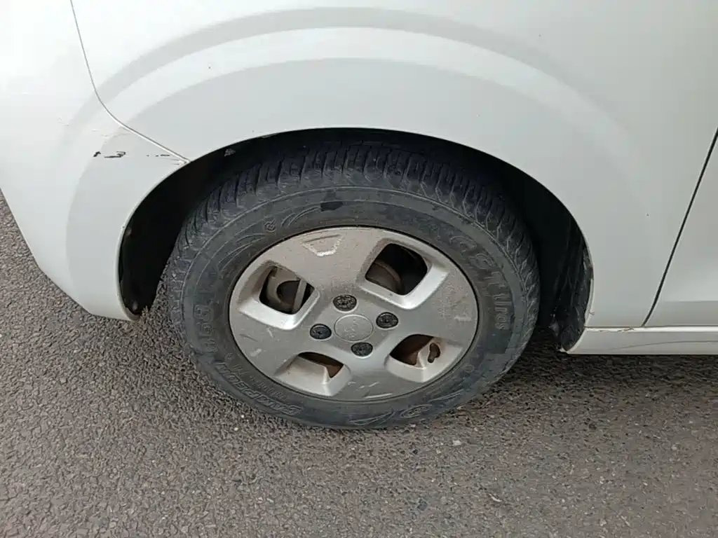 Roewe Clever — миниатюра 23