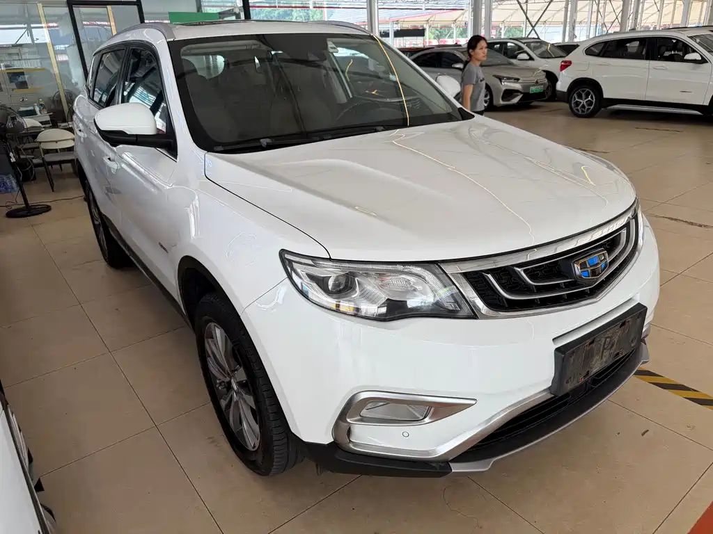 Geely Boyue — миниатюра 4