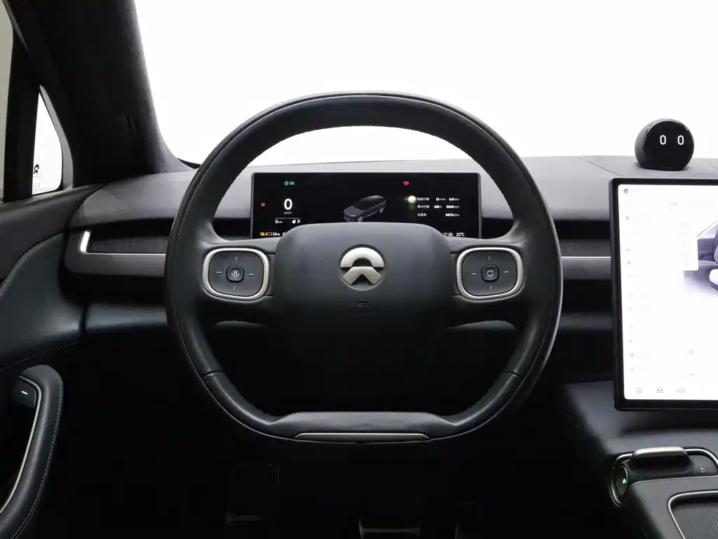 NIO ES8 — миниатюра 20
