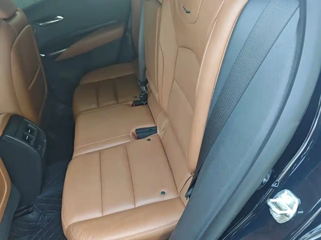 Cadillac XT4 — миниатюра 17