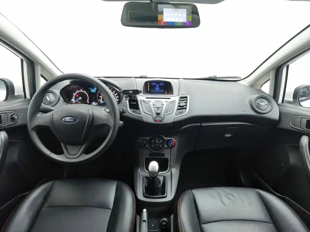 Ford Fiesta — миниатюра 5