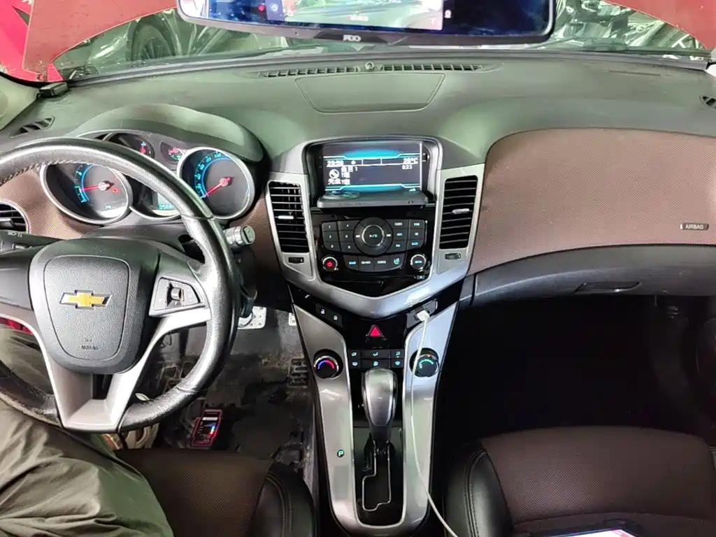 Chevrolet Cruze 2013 1.6L AT Luxury