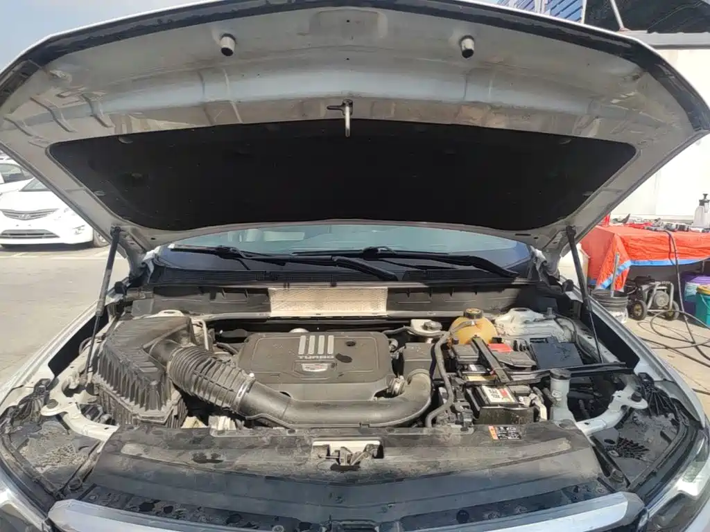 Cadillac XT6 — миниатюра 20