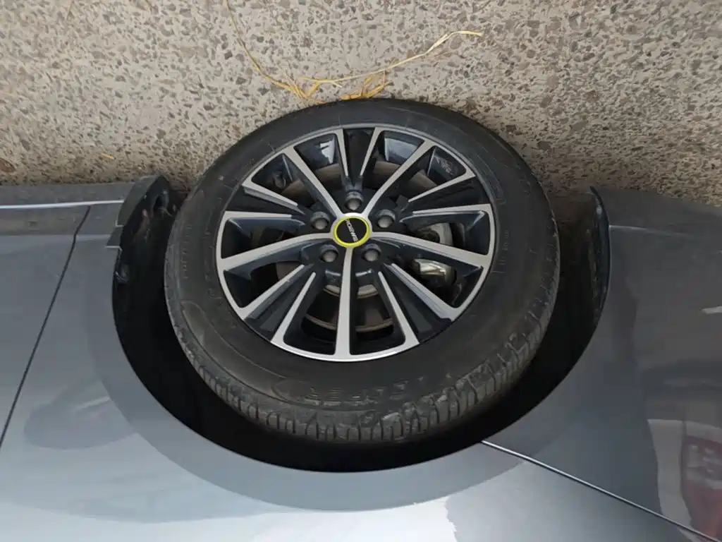 Roewe i5 — миниатюра 23
