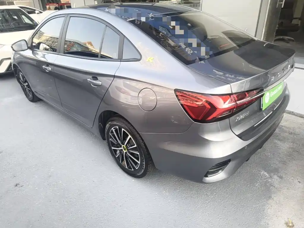 Roewe i5 — миниатюра 5
