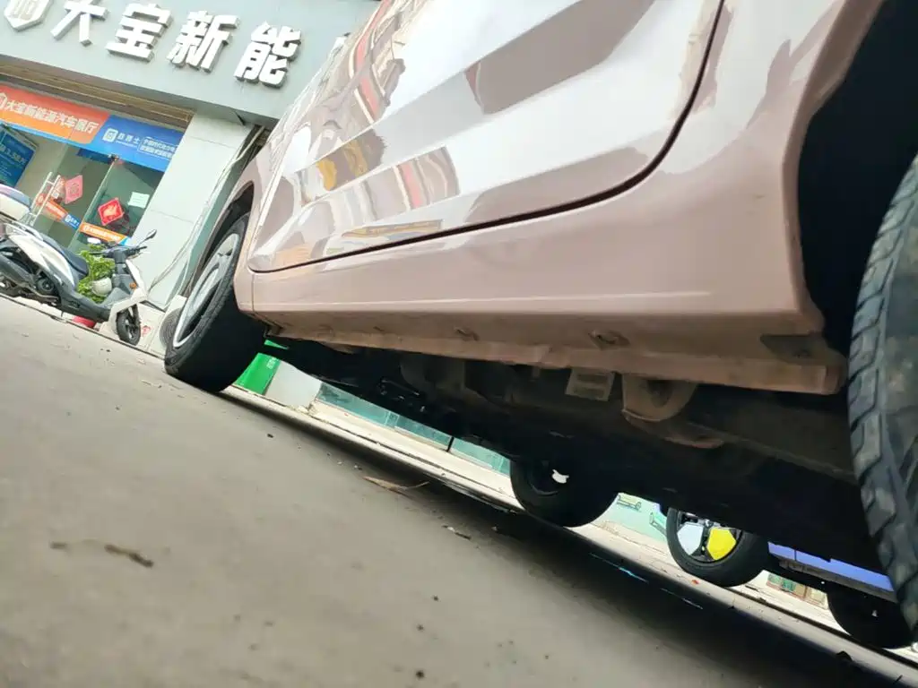 Wuling MINIEV — миниатюра 22