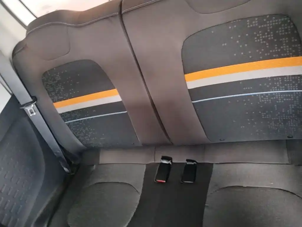 Wuling MINIEV — миниатюра 17