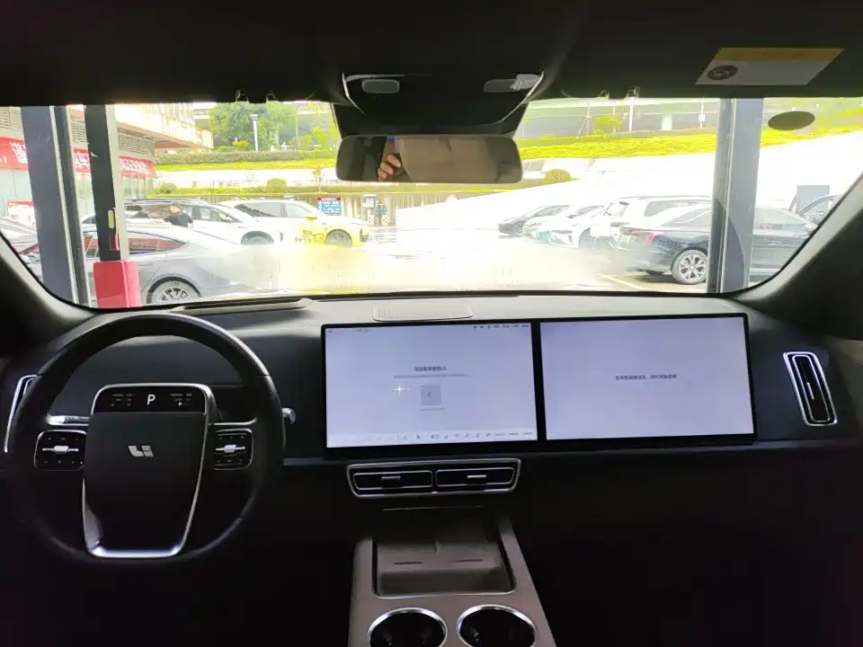 Li Auto Li L8 — миниатюра 5