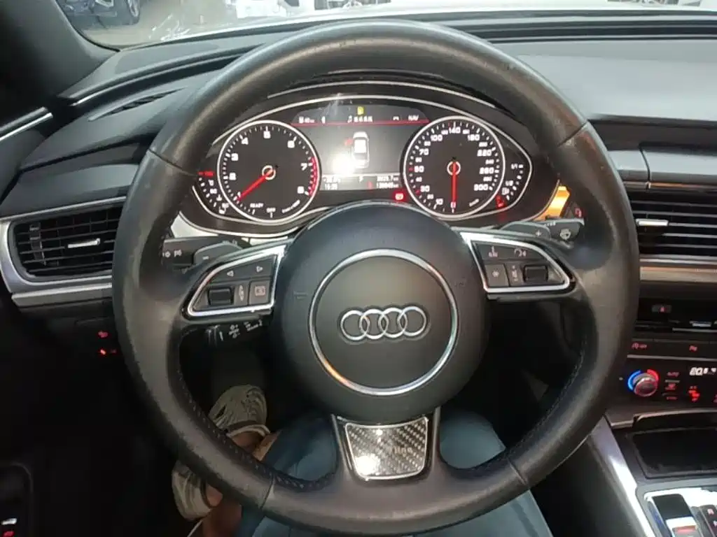 Audi A6L — миниатюра 11