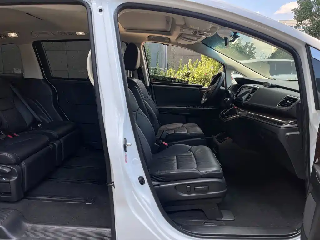 Honda Odyssey — миниатюра 18