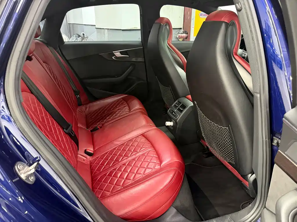 Audi S4 — миниатюра 11