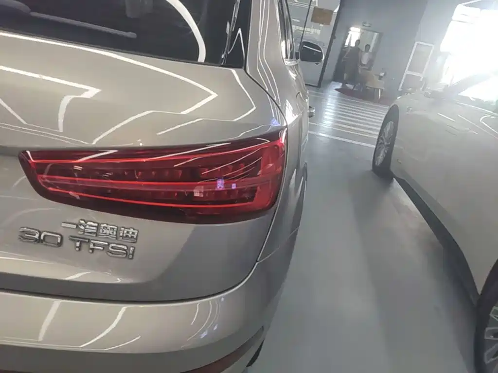 Audi Q3 — миниатюра 8