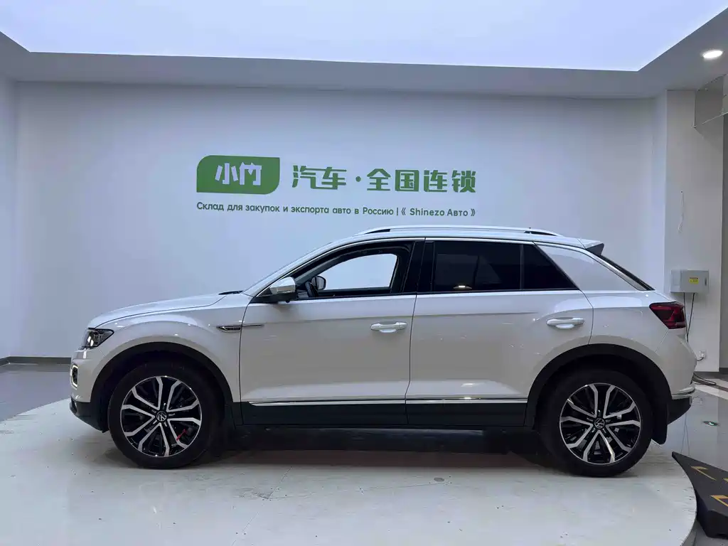 Volkswagen T-Roc 2022 280TSI DSG PLUS