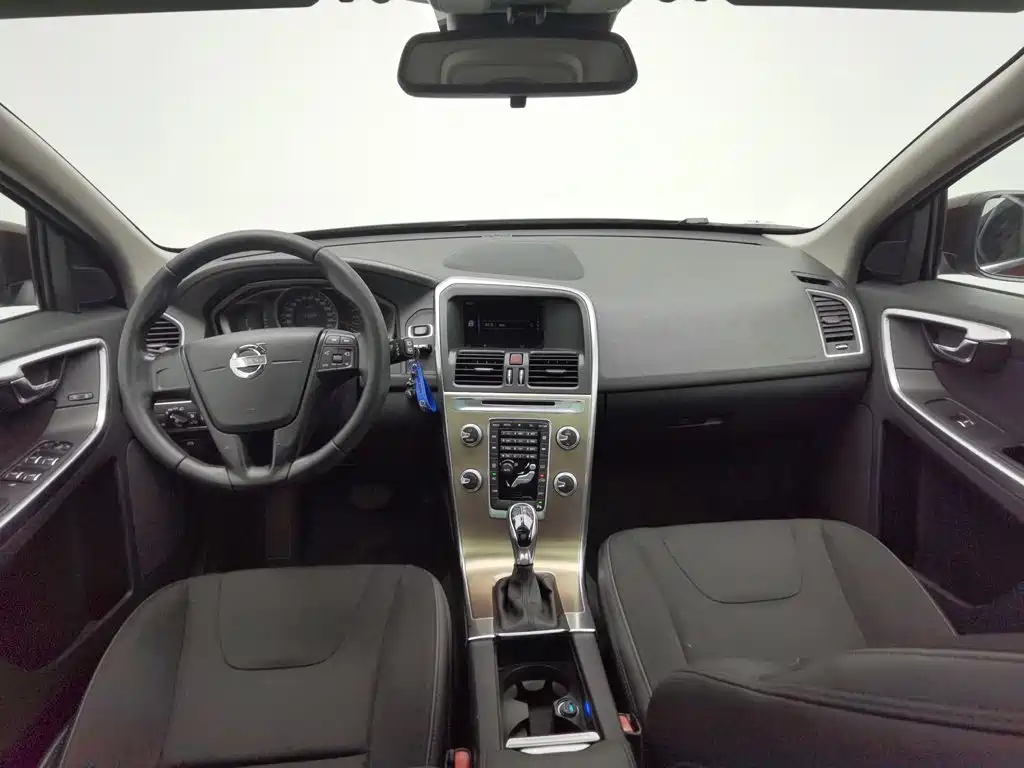Volvo XC60 — миниатюра 5