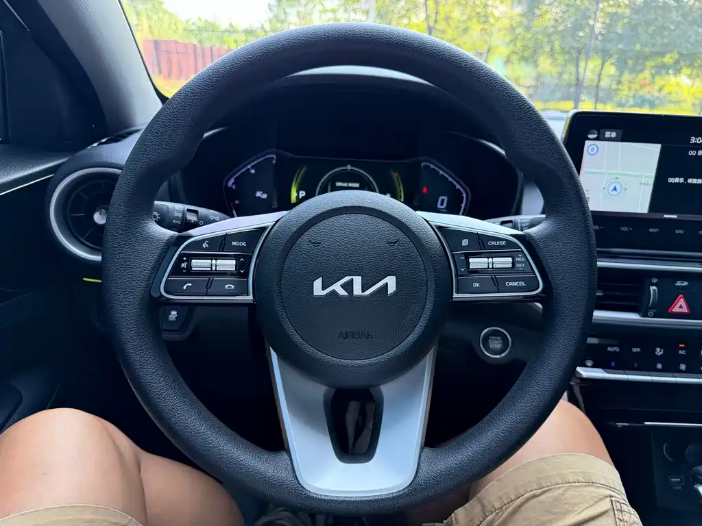 Kia K3 — миниатюра 11