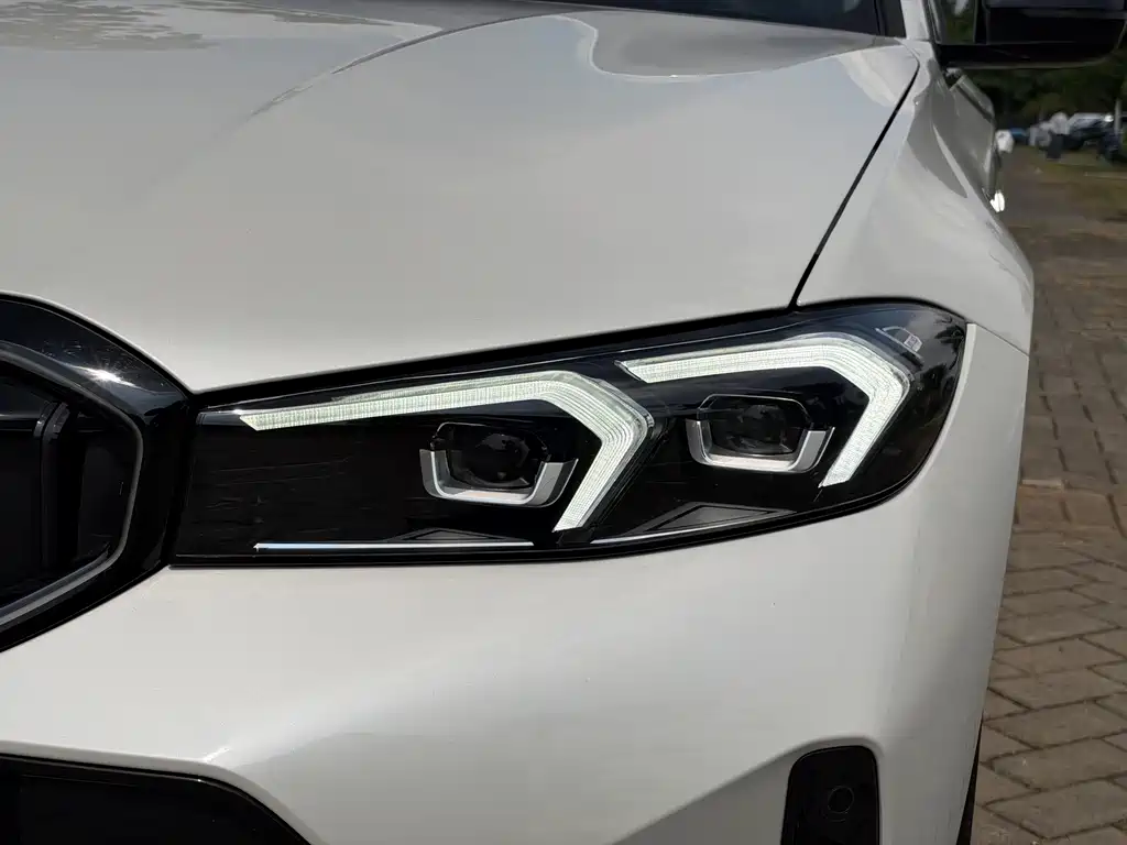 BMW 3 Series — миниатюра 19