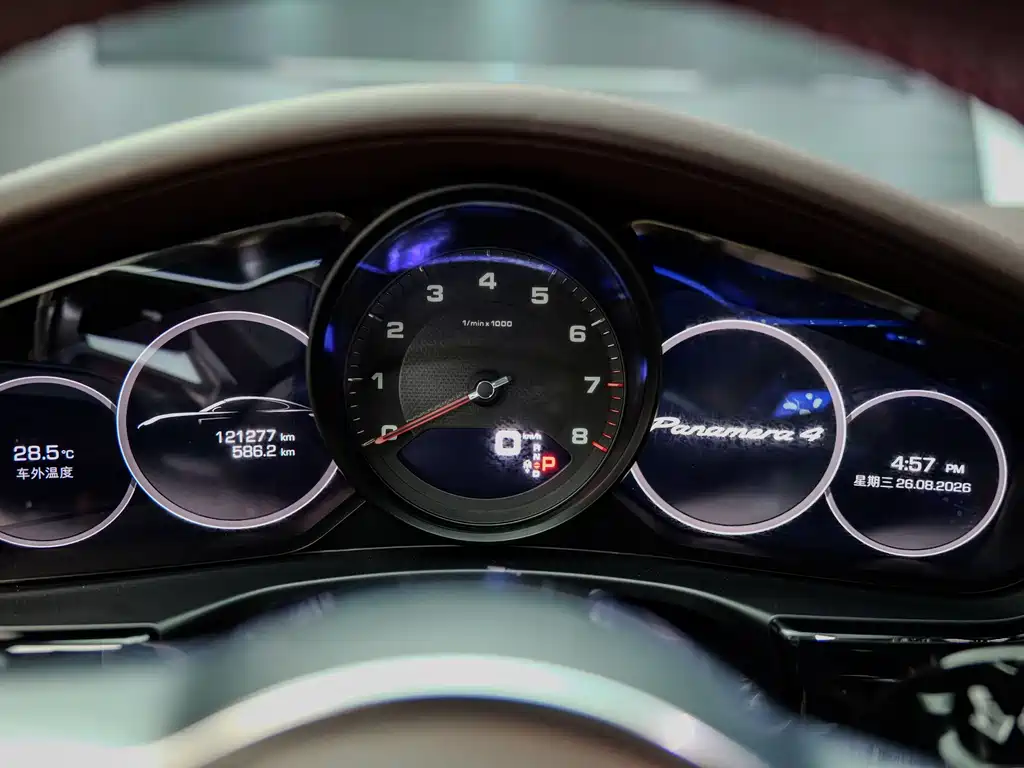 Porsche Panamera — миниатюра 13