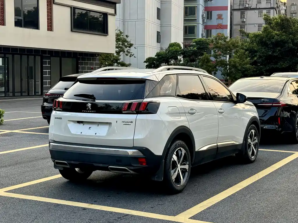Peugeot 4008 — миниатюра 7