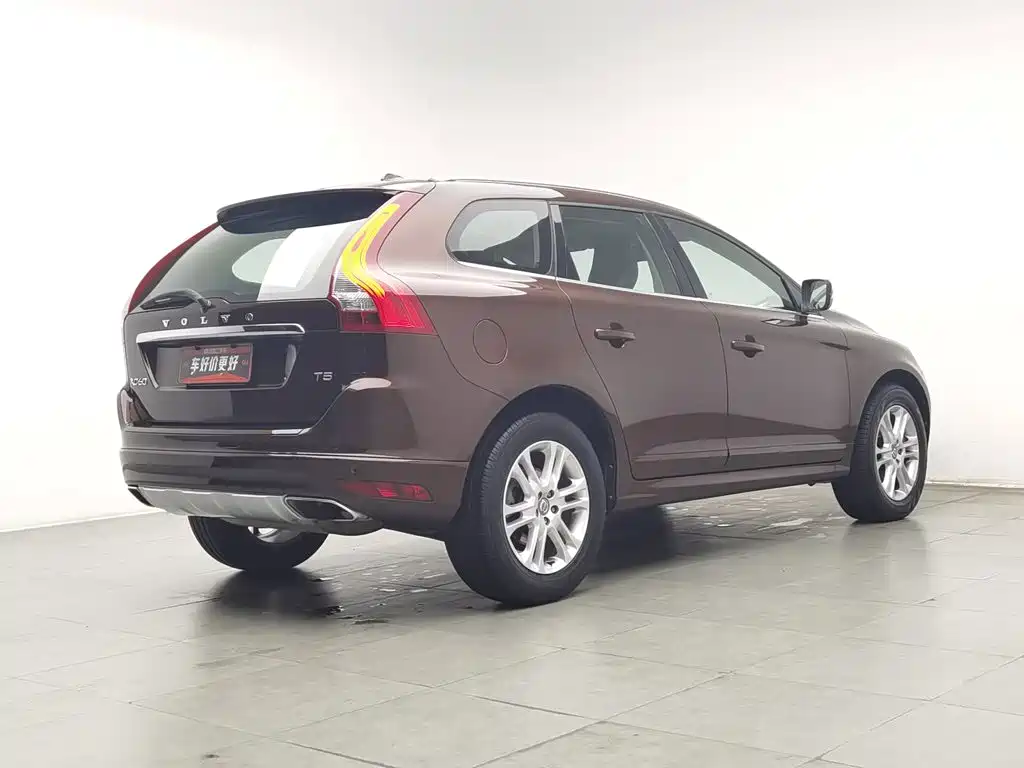 Volvo XC60 — миниатюра 2