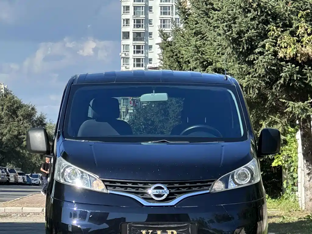 Nissan NV200 — миниатюра 2