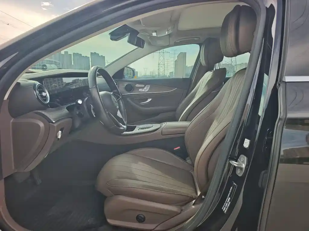 Mercedes-Benz E-Class New Energy — миниатюра 4