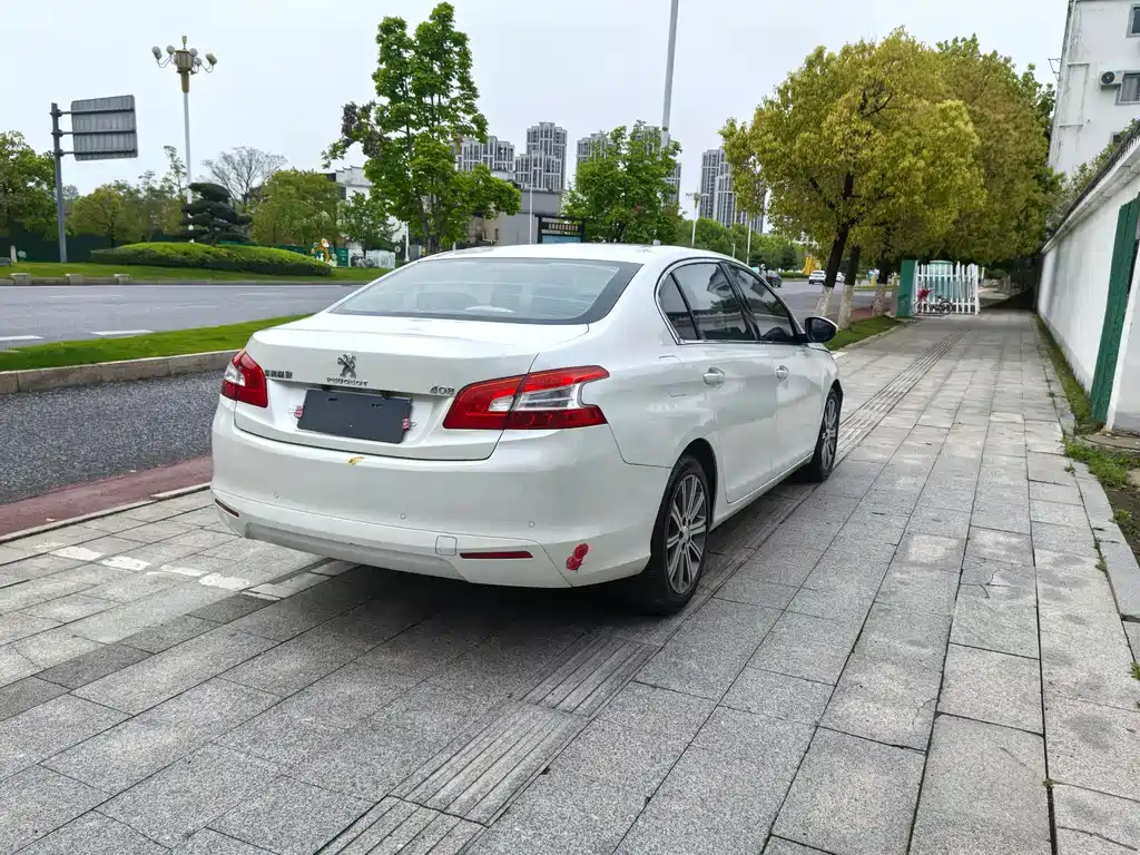 Peugeot 408 — миниатюра 3