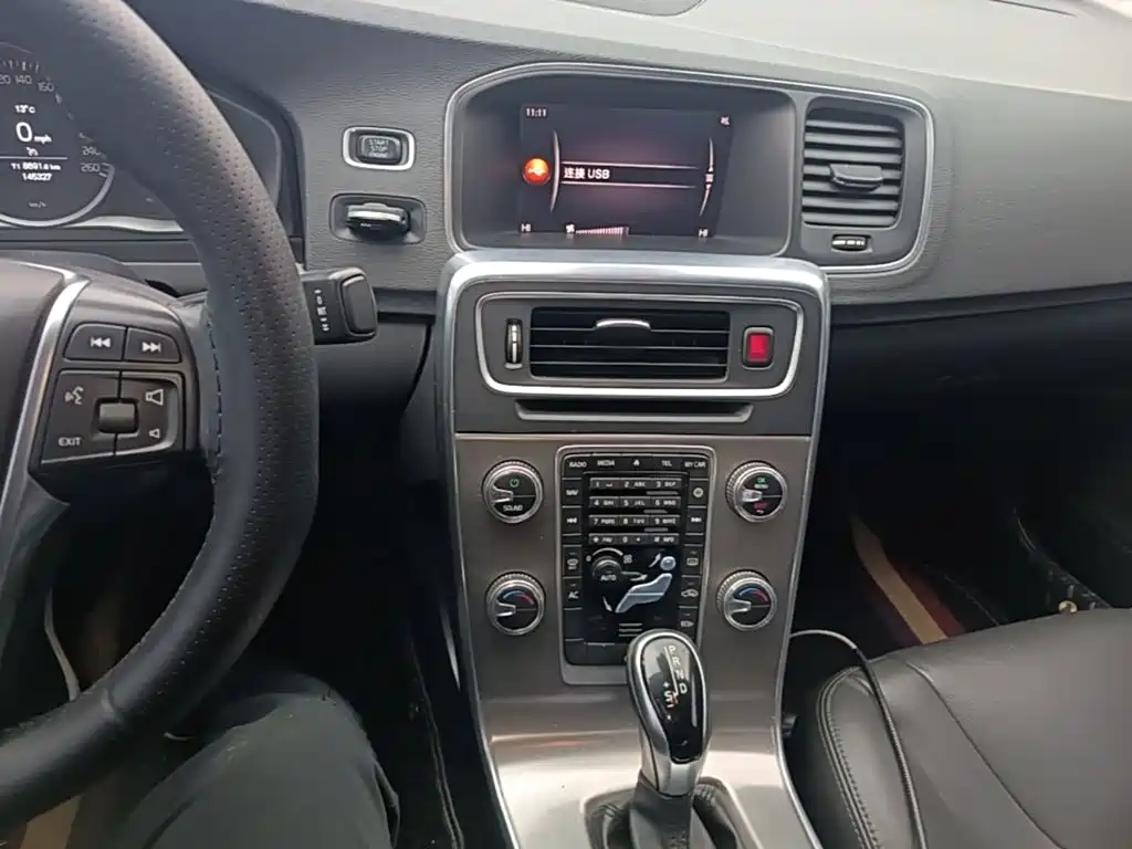 Volvo S60 — миниатюра 13