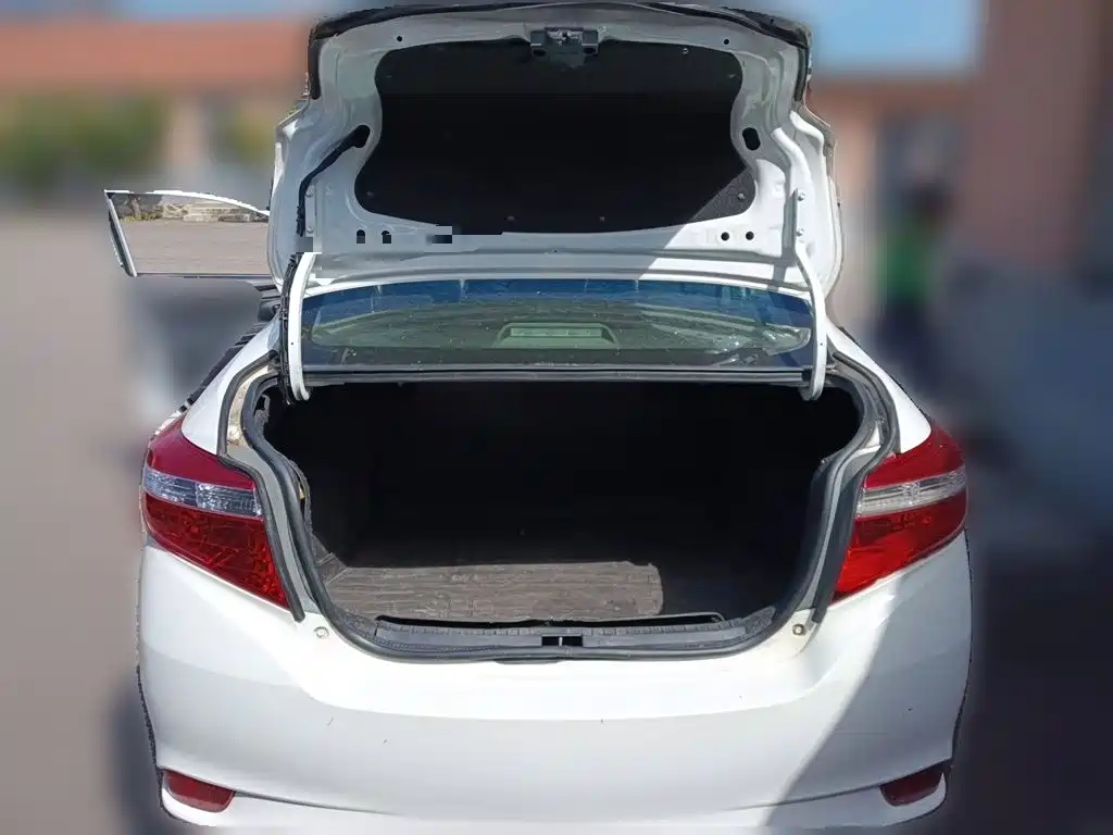 Toyota Vios — миниатюра 15