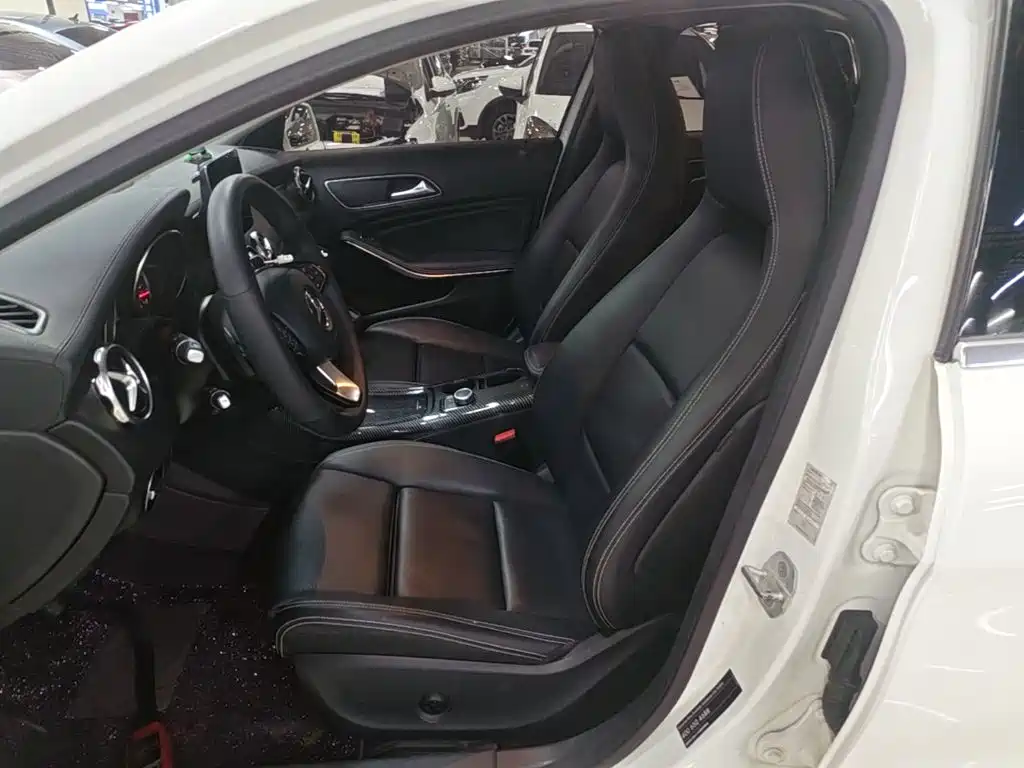 Mercedes-Benz GLA — миниатюра 15