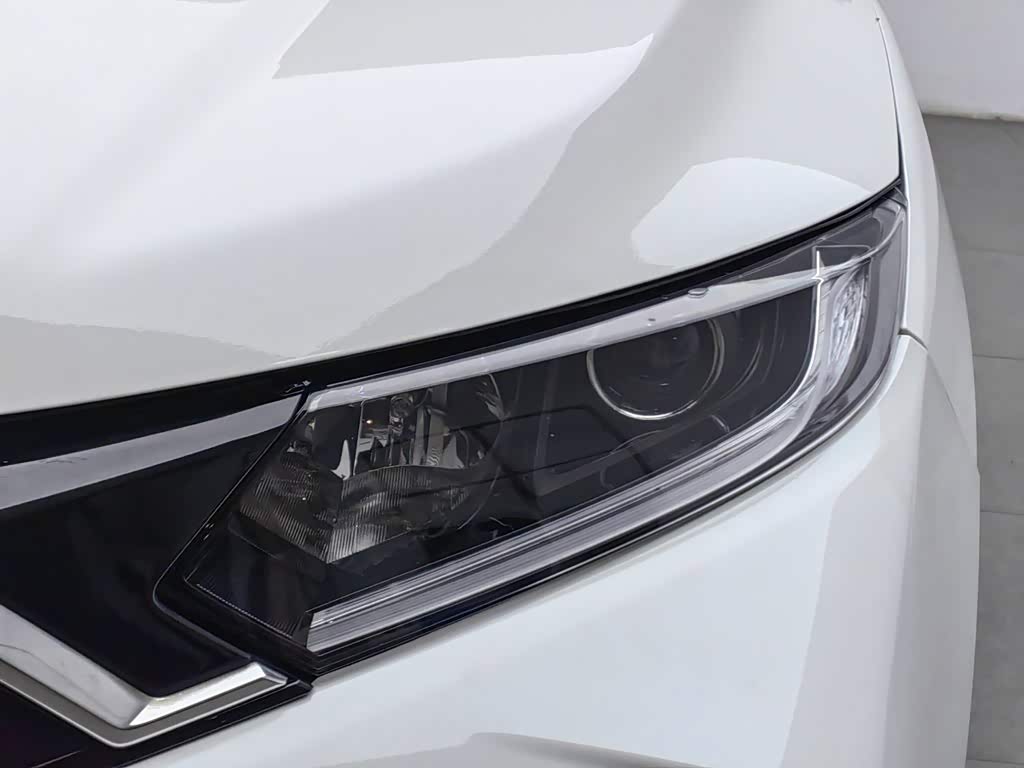 Honda XR-V 1.5 л 2021 г. Белый, пробег 35800 км