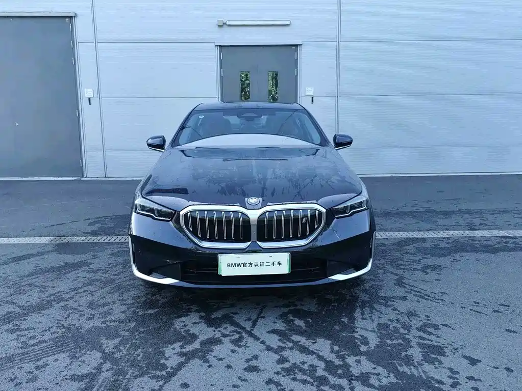 BMW i5 — миниатюра 2