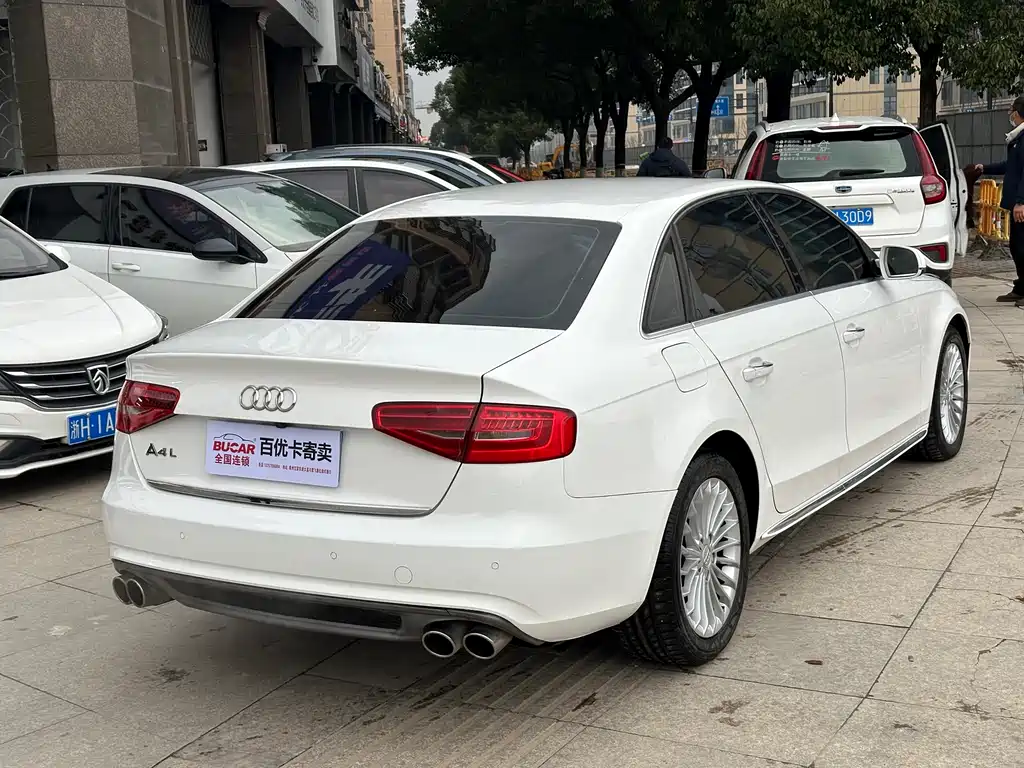 GEELY AUTOMOBILE VISION X6