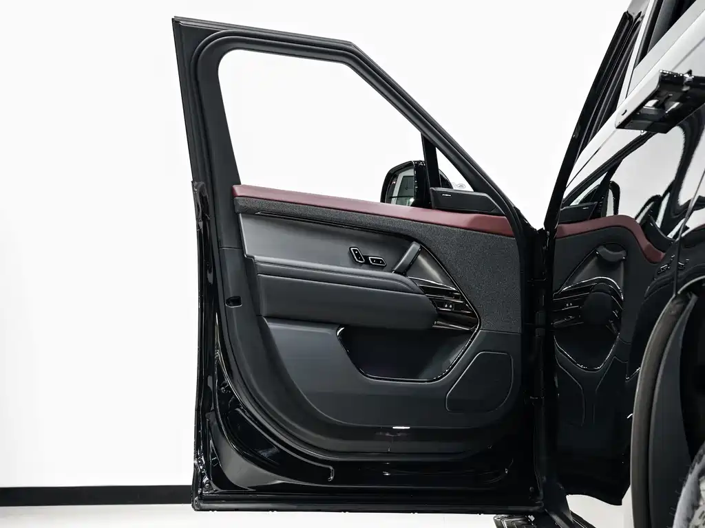Land Rover Sport — миниатюра 13
