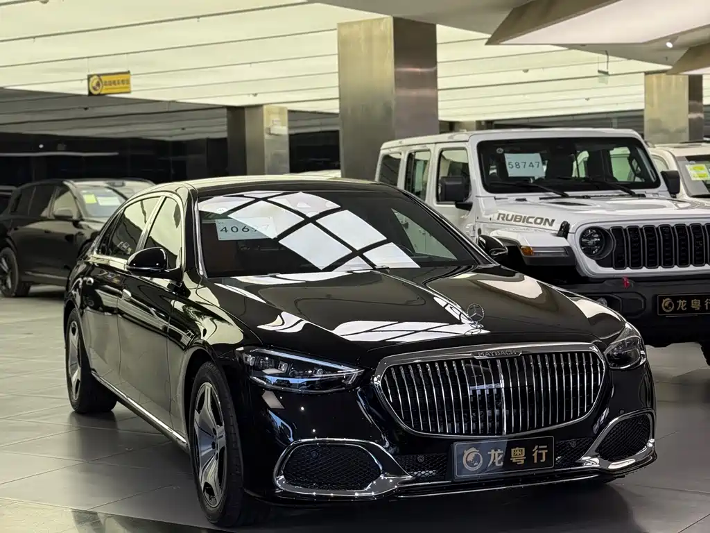 Mercedes-Benz S-Class 0