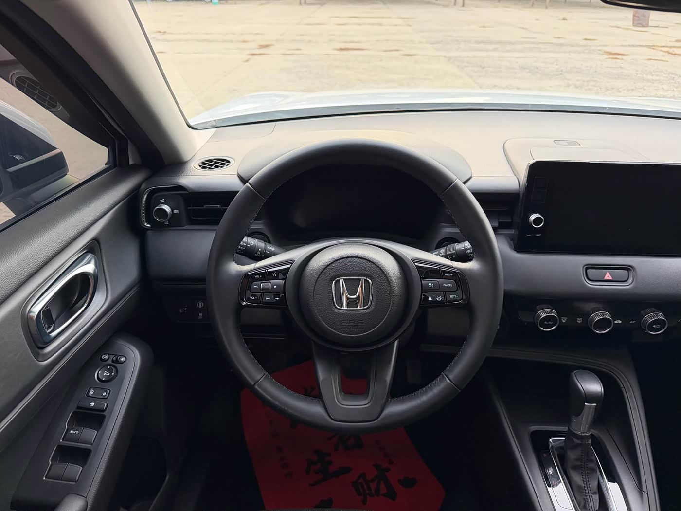 Honda XR-V 1.5 л 2023 г. Белый, пробег 14000 км