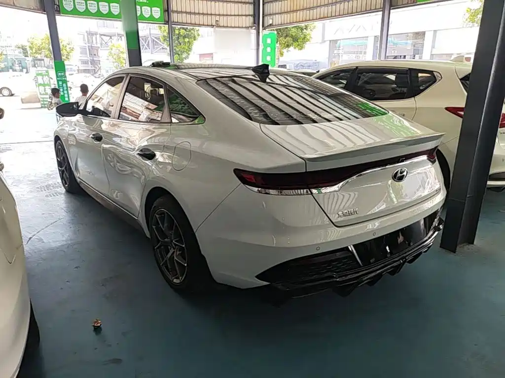 Hyundai Fista — миниатюра 5