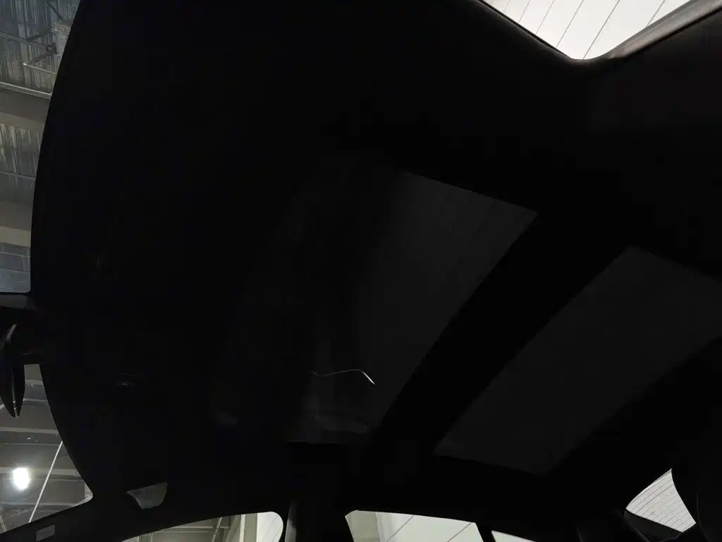Tesla Model S — миниатюра 14